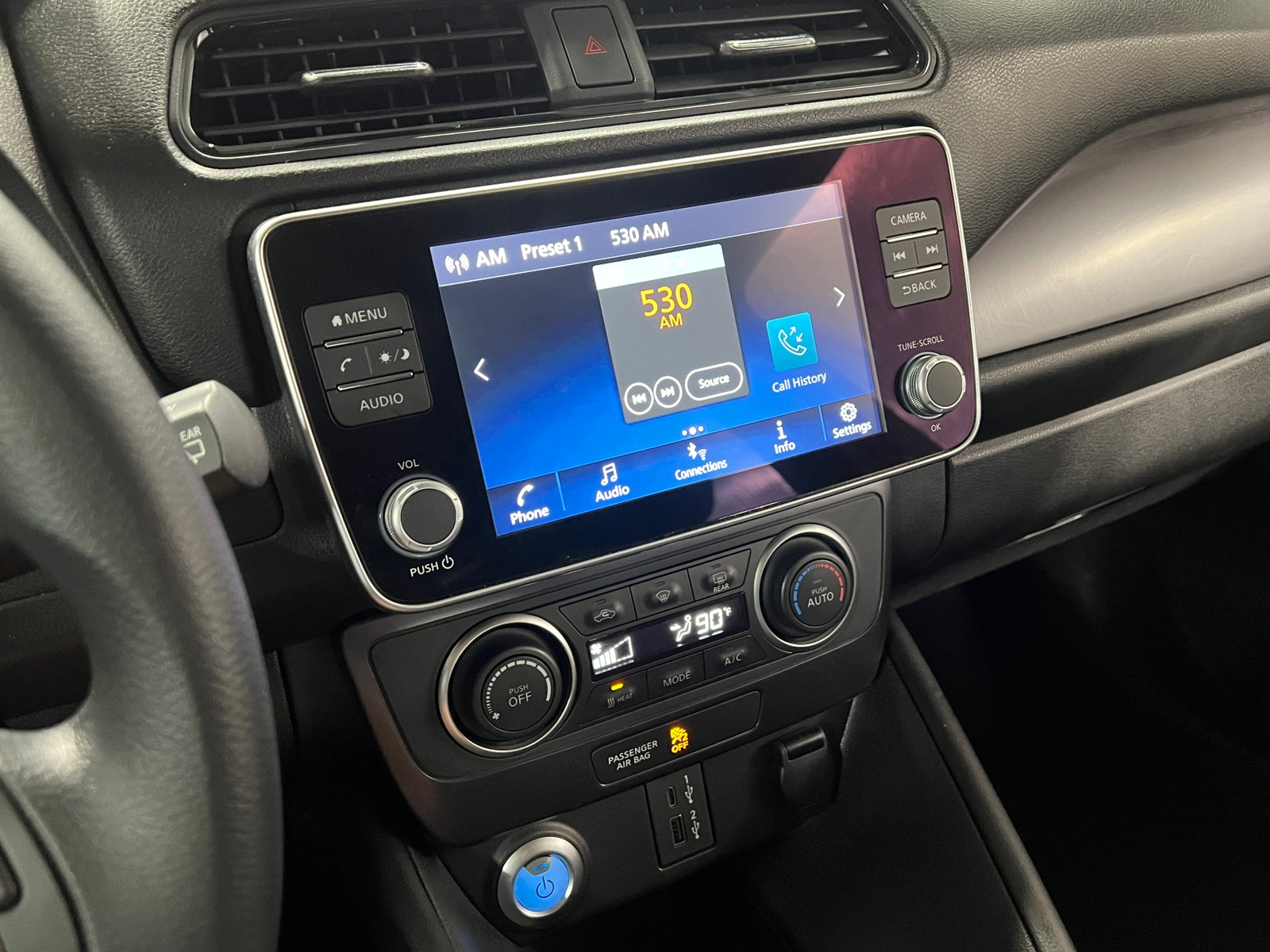 Thumbnail: 2025 Nissan Leaf - 4