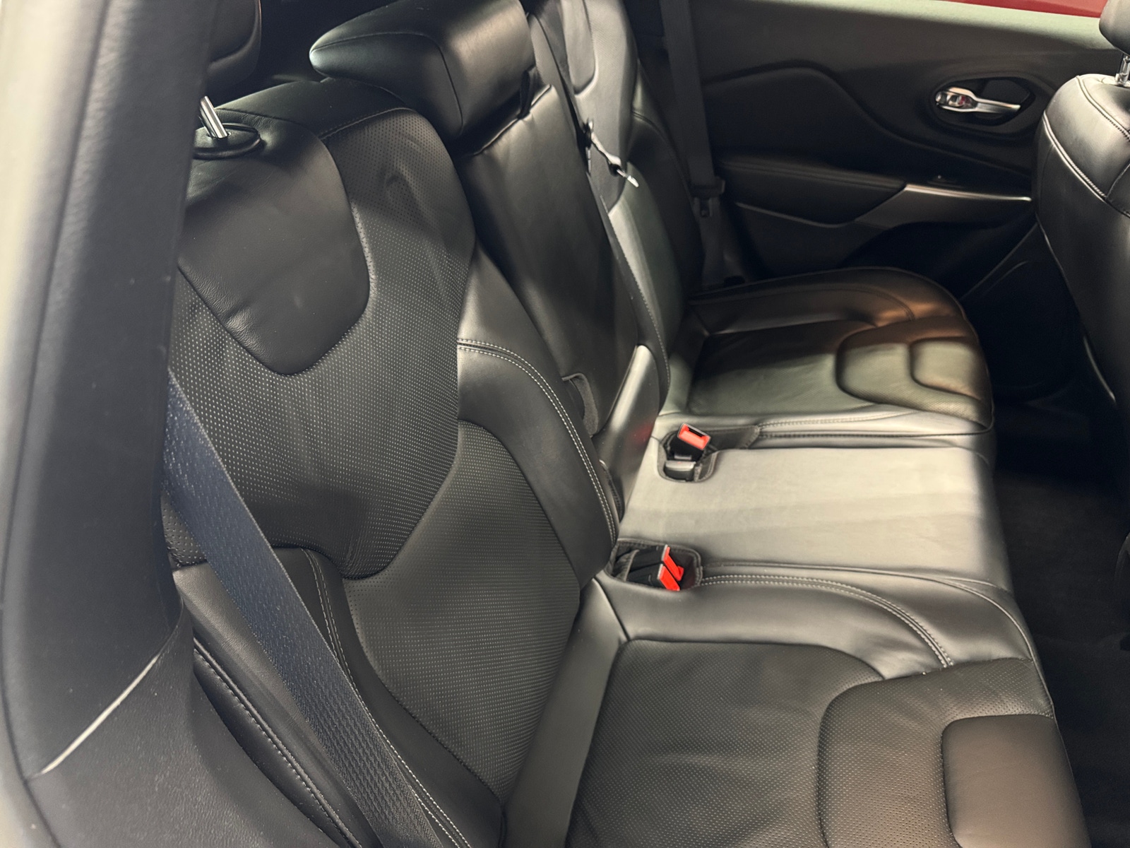 Thumbnail: 2021 Jeep Cherokee - 5