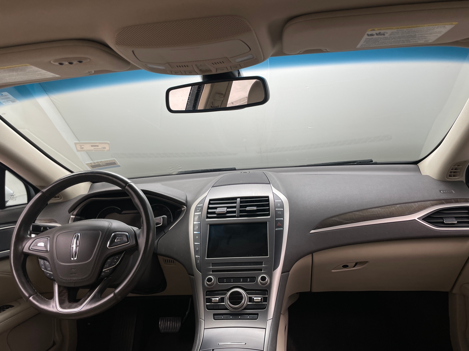 Thumbnail: 2017 Lincoln MKZ - 2