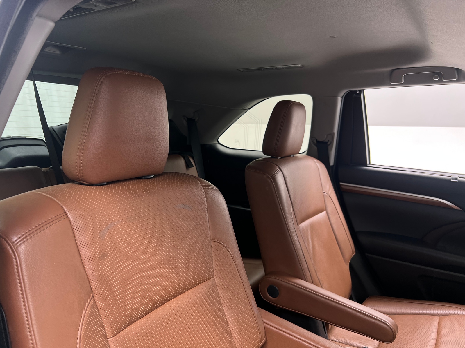 Thumbnail: 2019 Toyota Highlander - 5
