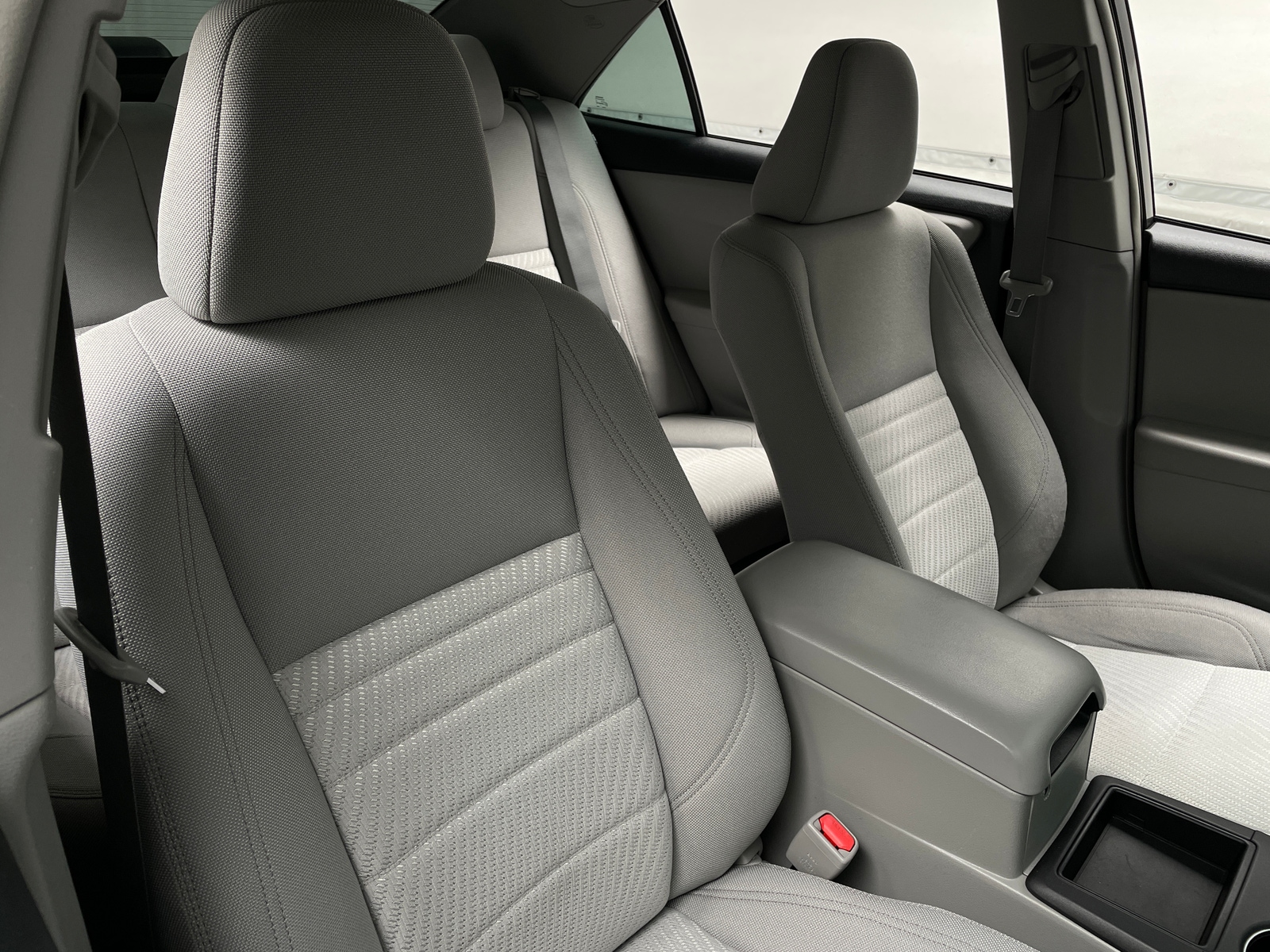 Thumbnail: 2016 Toyota Camry - 2