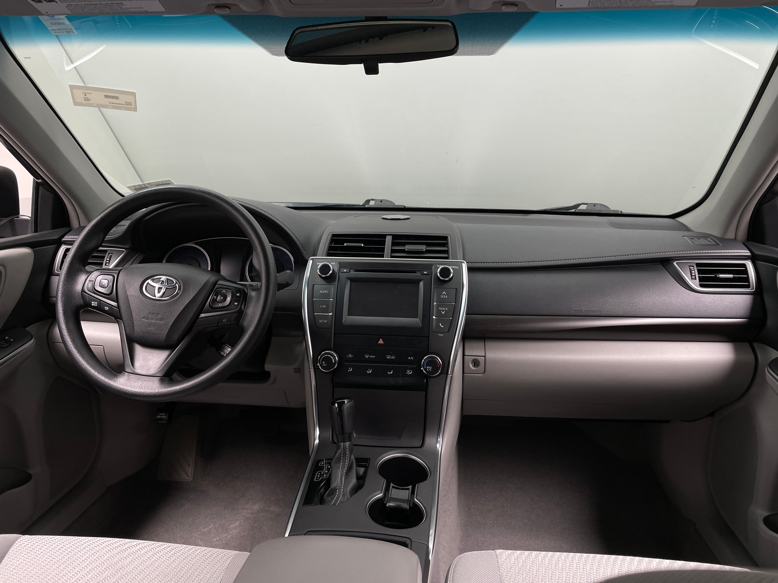 Thumbnail: 2016 Toyota Camry - 3