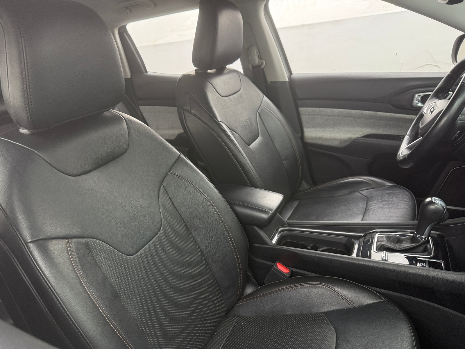 Thumbnail: 2022 Jeep Compass - 2