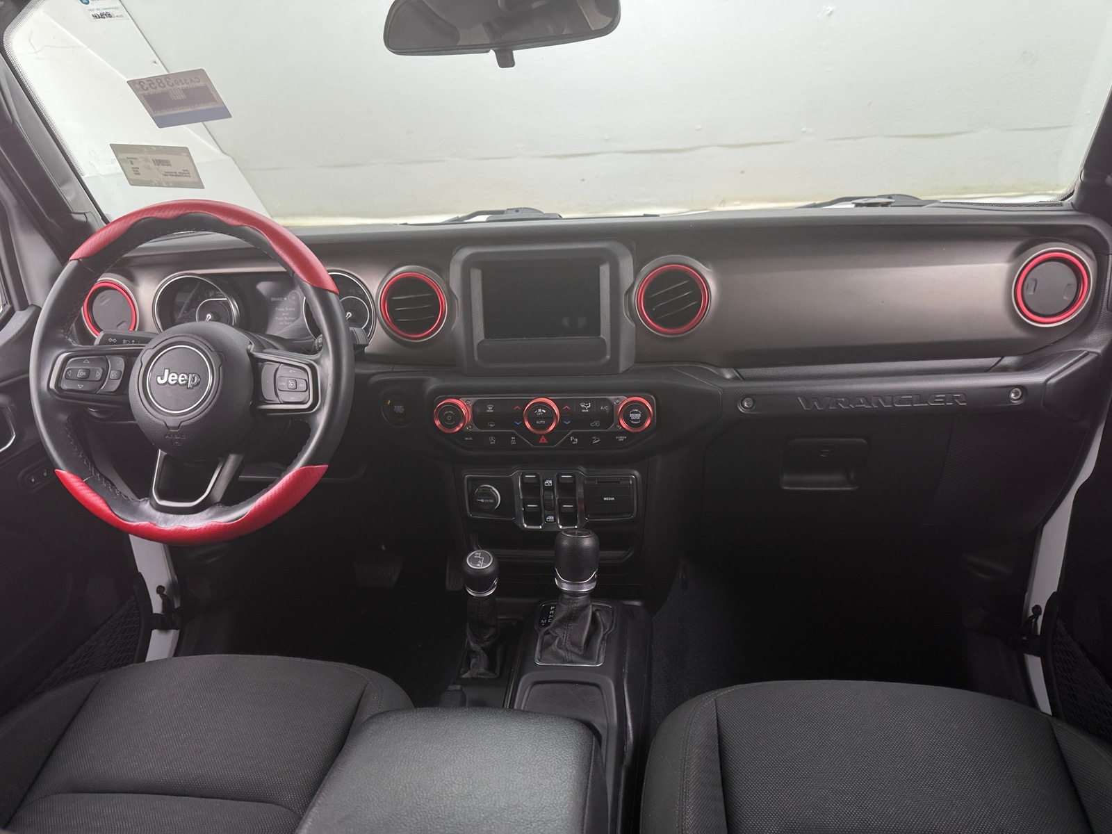 Thumbnail: 2020 Jeep Wrangler - 3