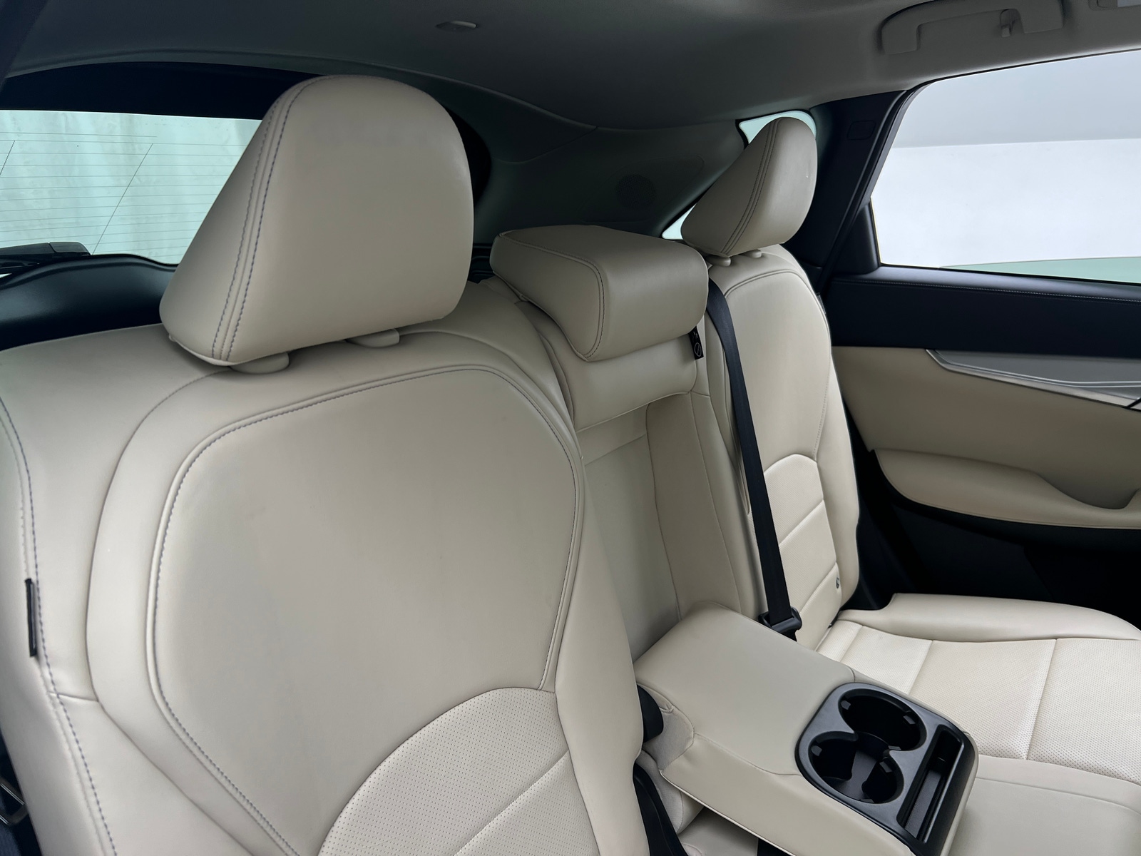 Thumbnail: 2022 INFINITI QX50 - 6