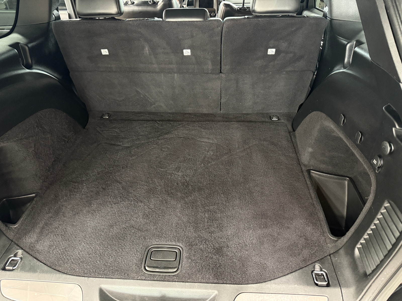 Thumbnail: 2018 Jeep Grand Cherokee - 6