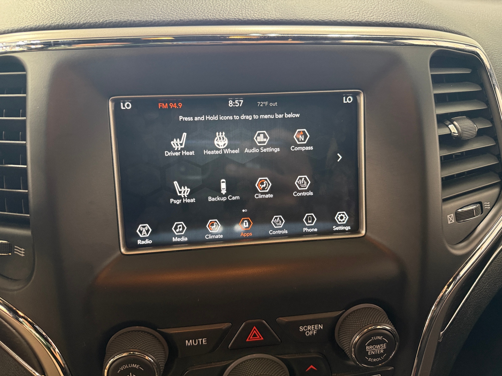 Thumbnail: 2018 Jeep Grand Cherokee - 3