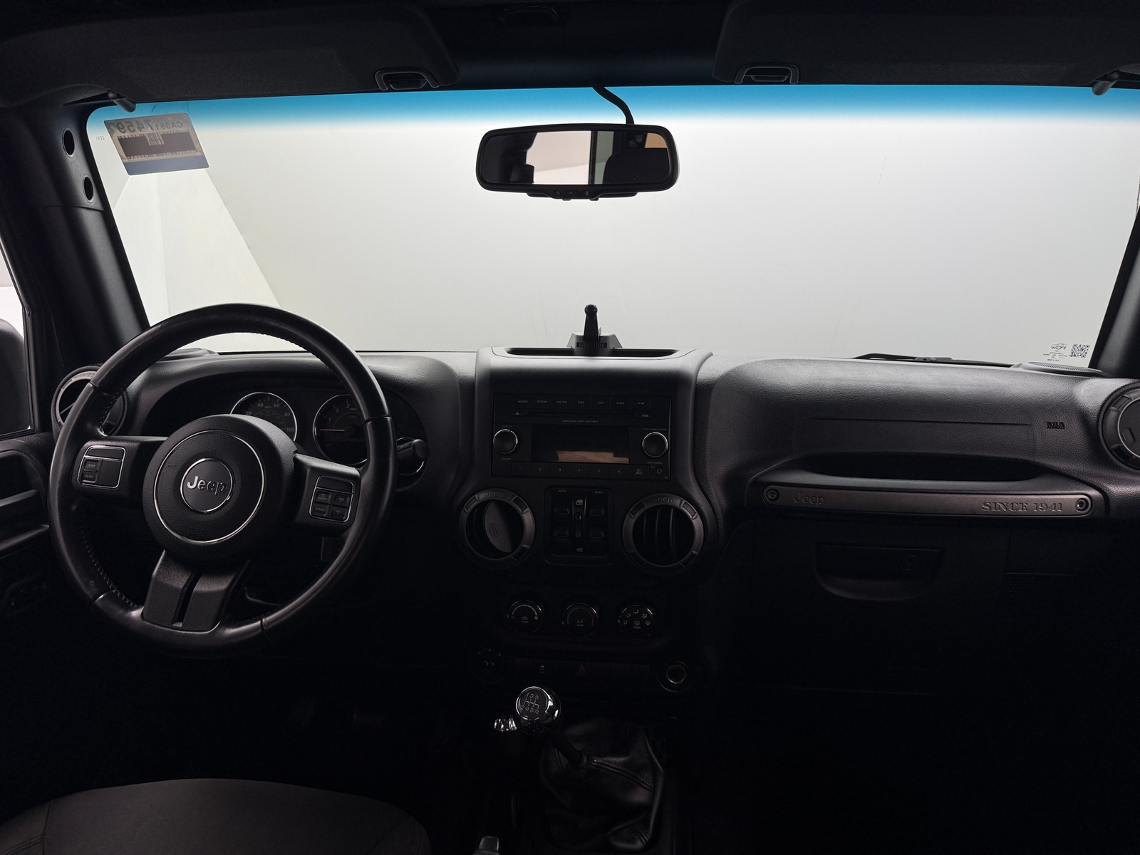 Thumbnail: 2016 Jeep Wrangler - 3