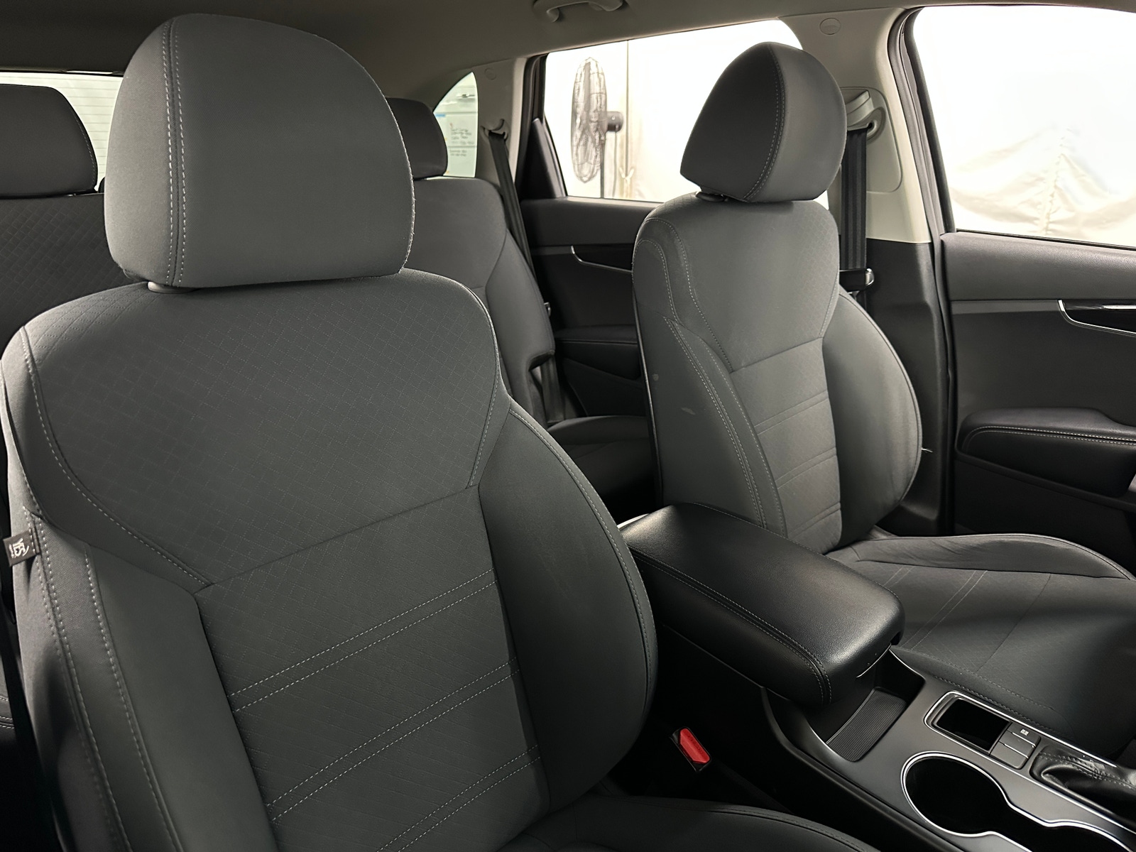 Thumbnail: 2019 Kia Sorento - 2