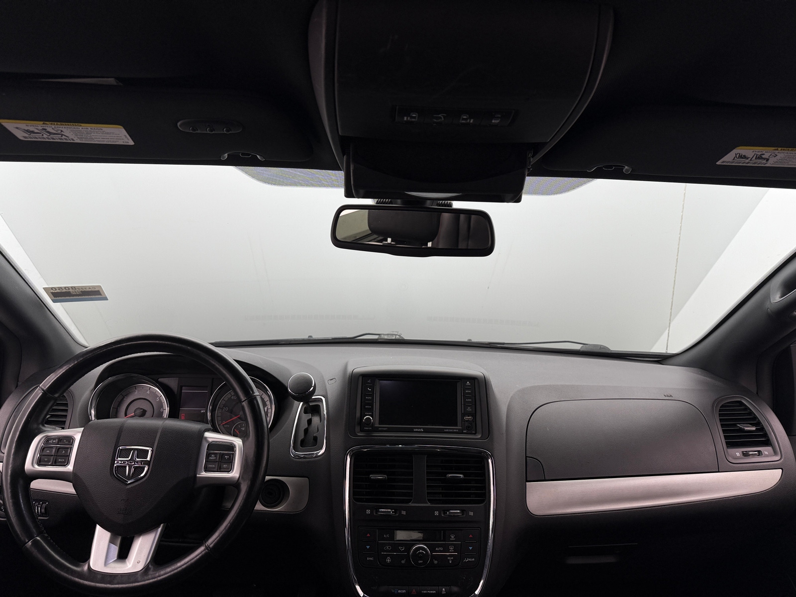 Thumbnail: 2018 Dodge Grand Caravan - 2