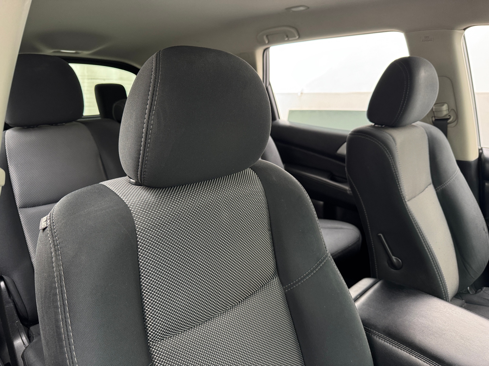 Thumbnail: 2019 Nissan Pathfinder - 2