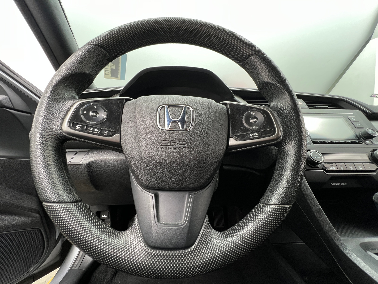 Thumbnail: 2017 Honda Civic - 5
