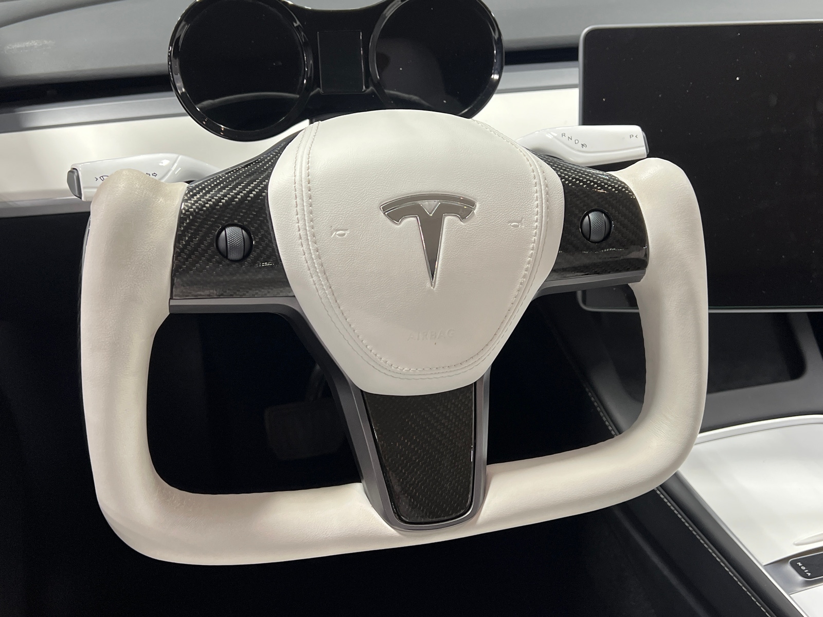 Thumbnail: 2023 Tesla Model Y - 4