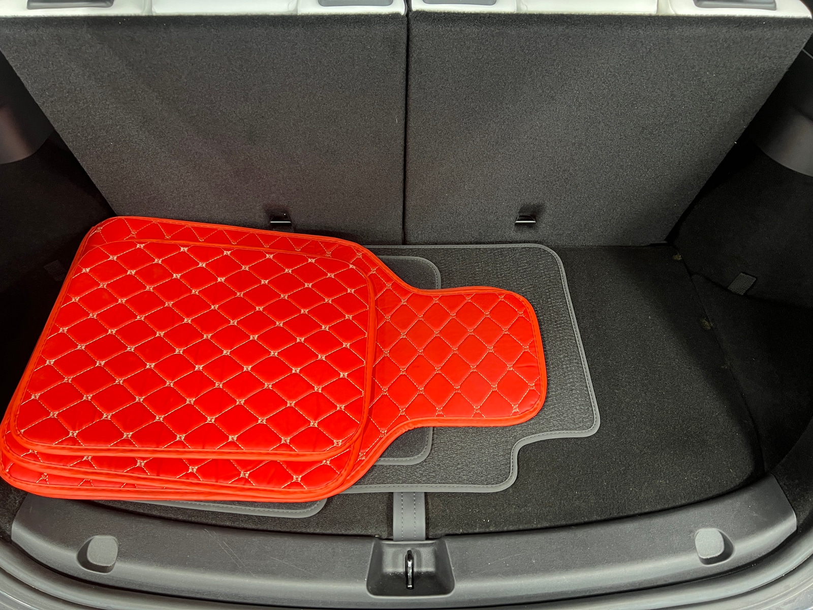 Thumbnail: 2023 Tesla Model Y - 6