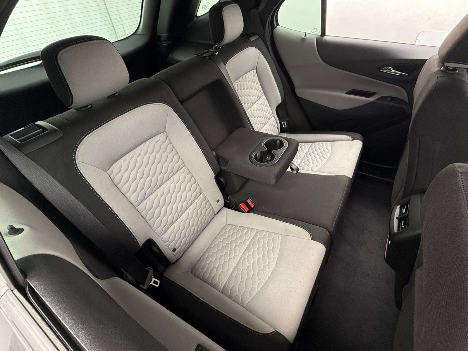 Thumbnail: 2020 Chevrolet Equinox - 6