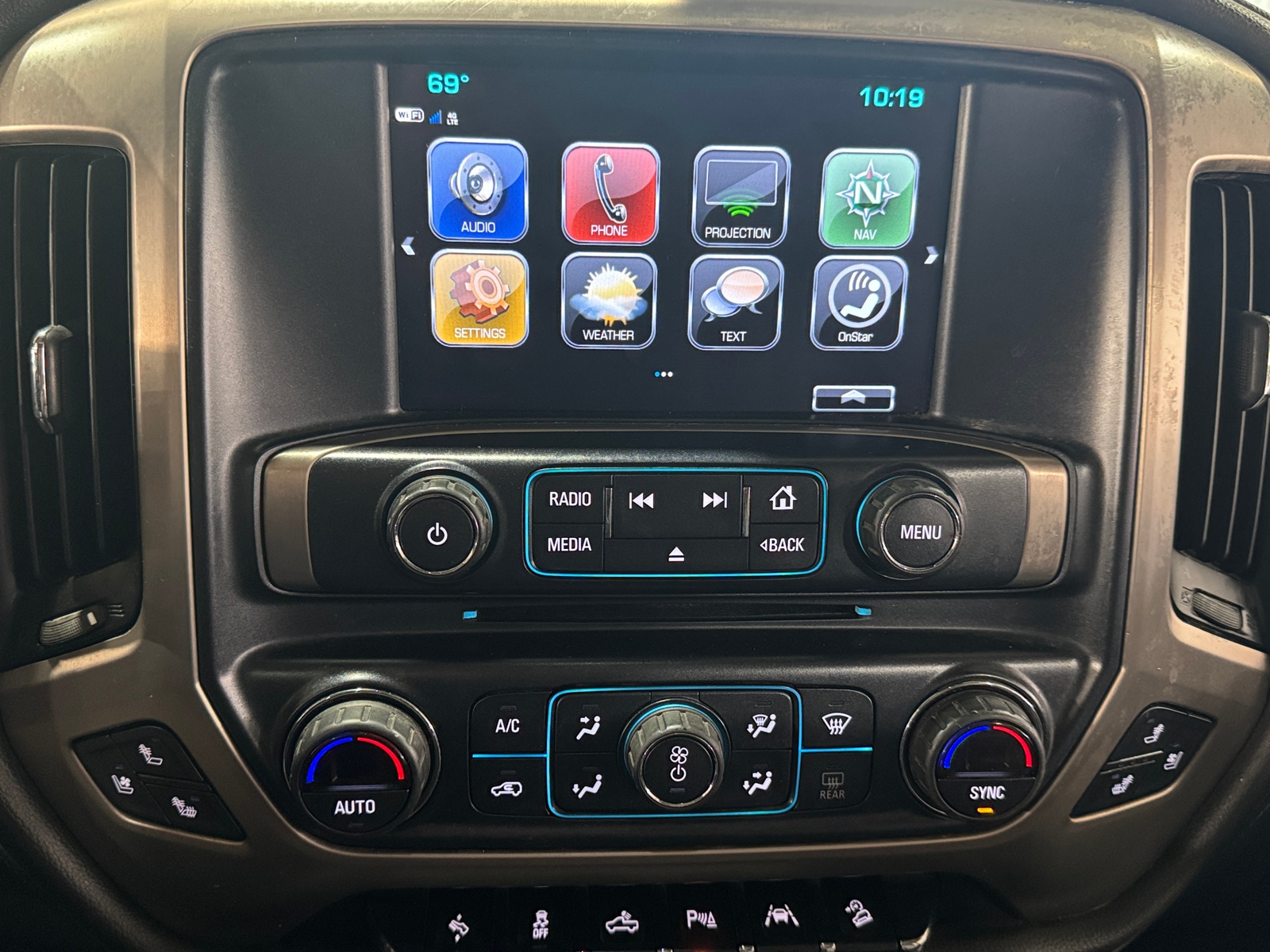 Thumbnail: 2018 GMC Sierra 1500 - 3