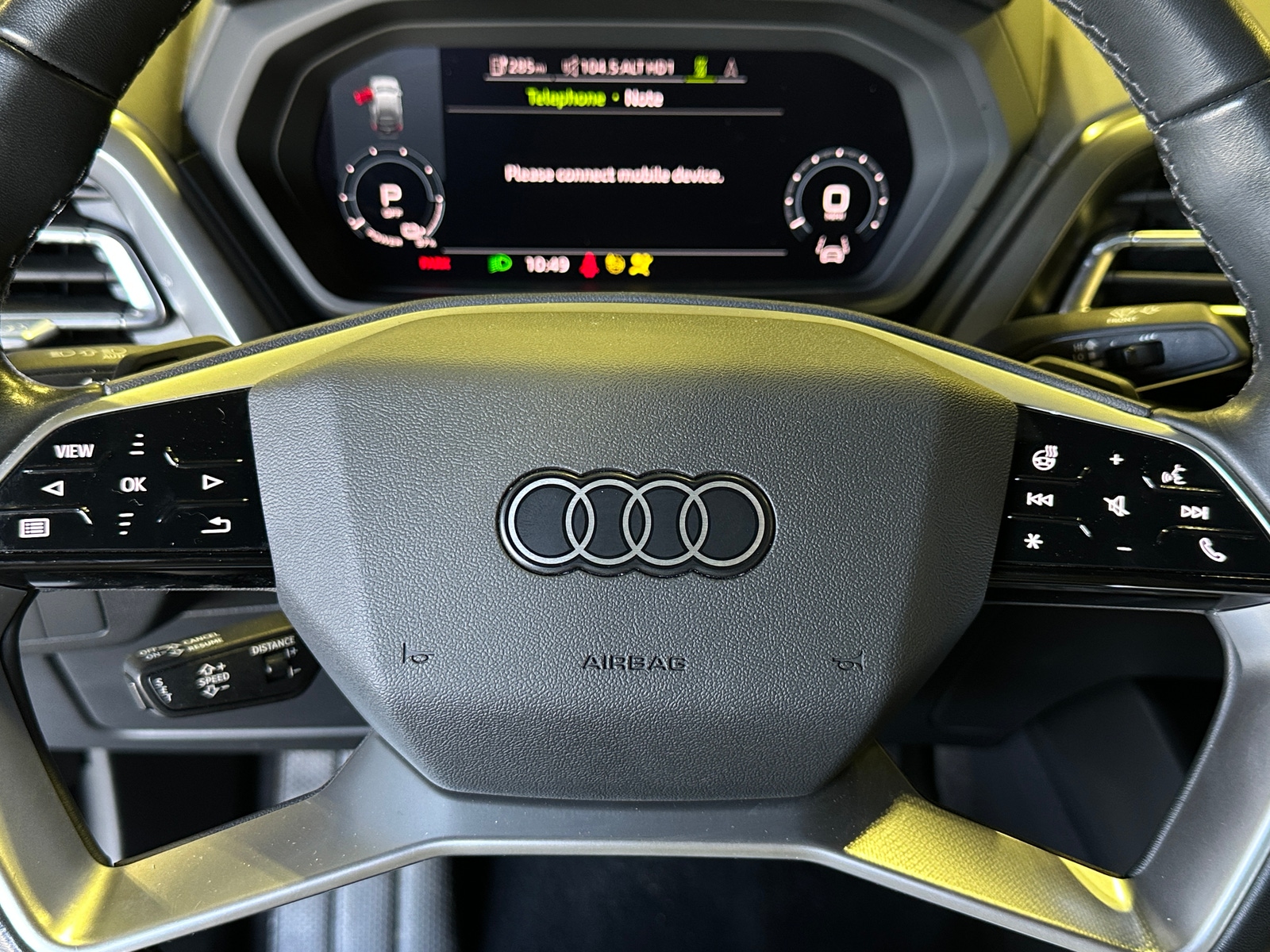 Thumbnail: 2023 Audi Q4 e-tron - 4