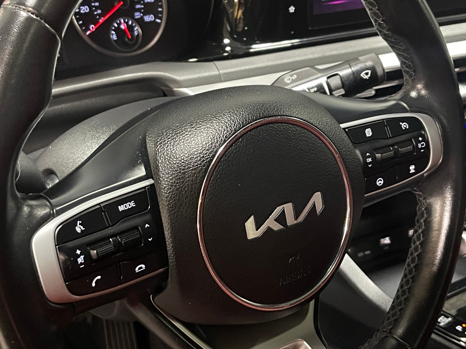 Thumbnail: 2023 Kia K5 - 5
