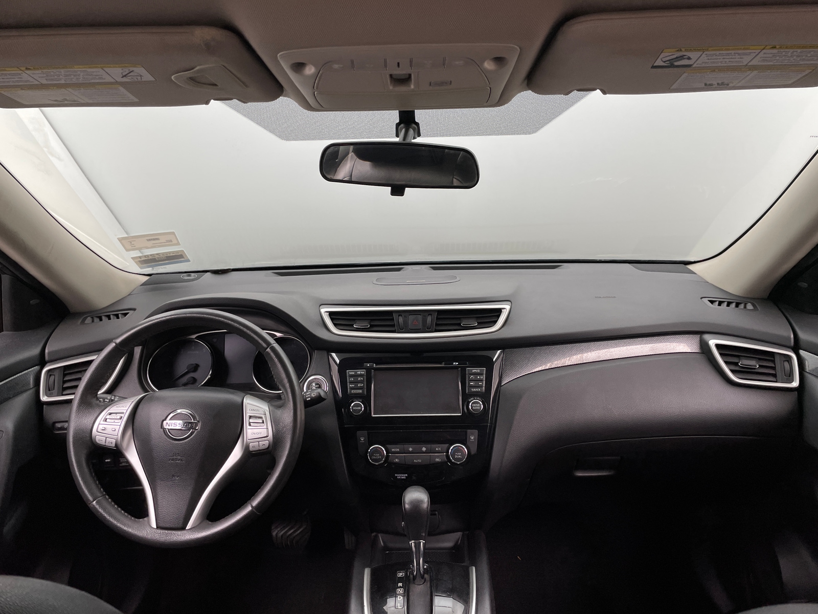 Thumbnail: 2016 Nissan Rogue - 2