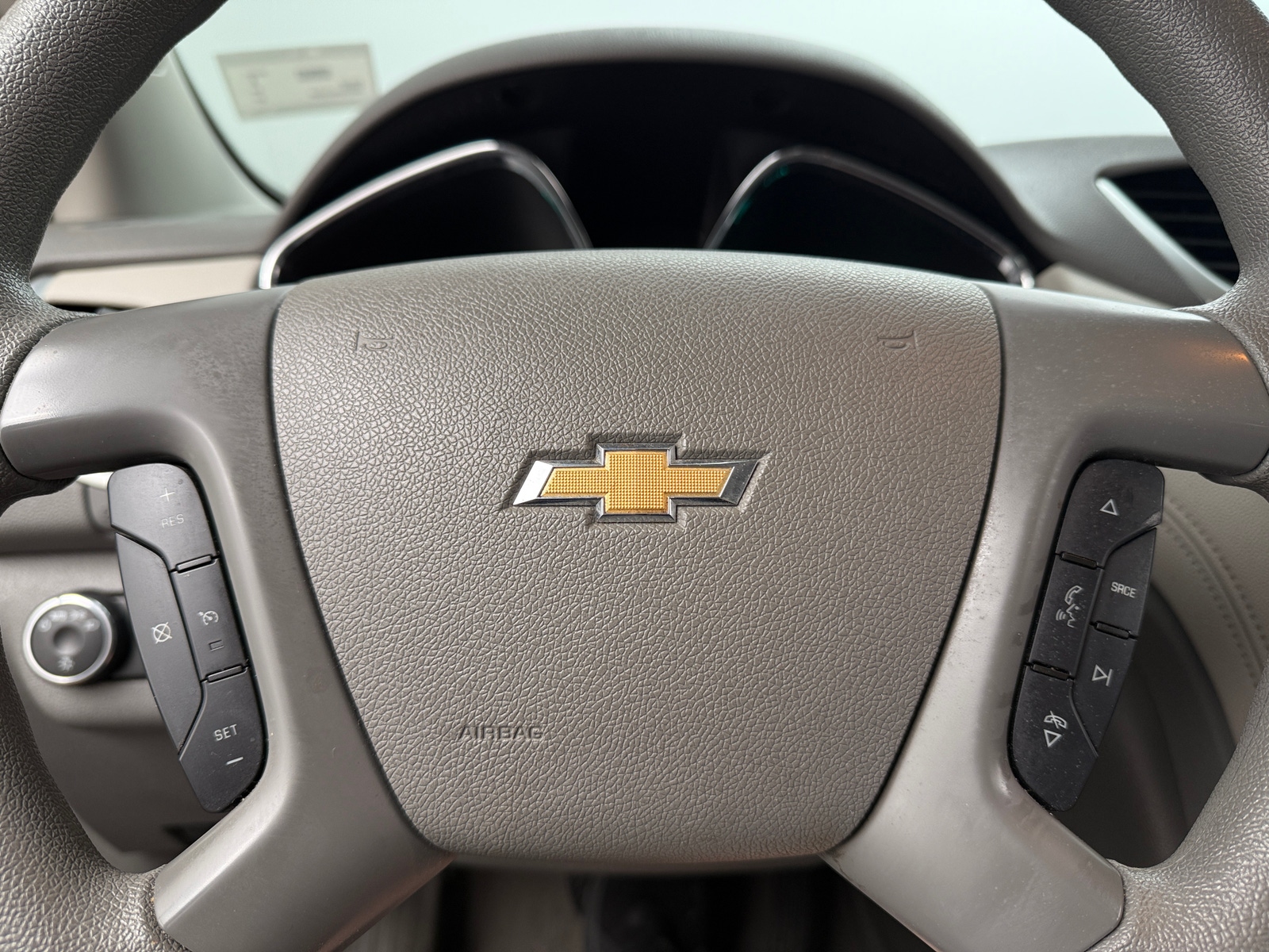 Thumbnail: 2017 Chevrolet Traverse - 5