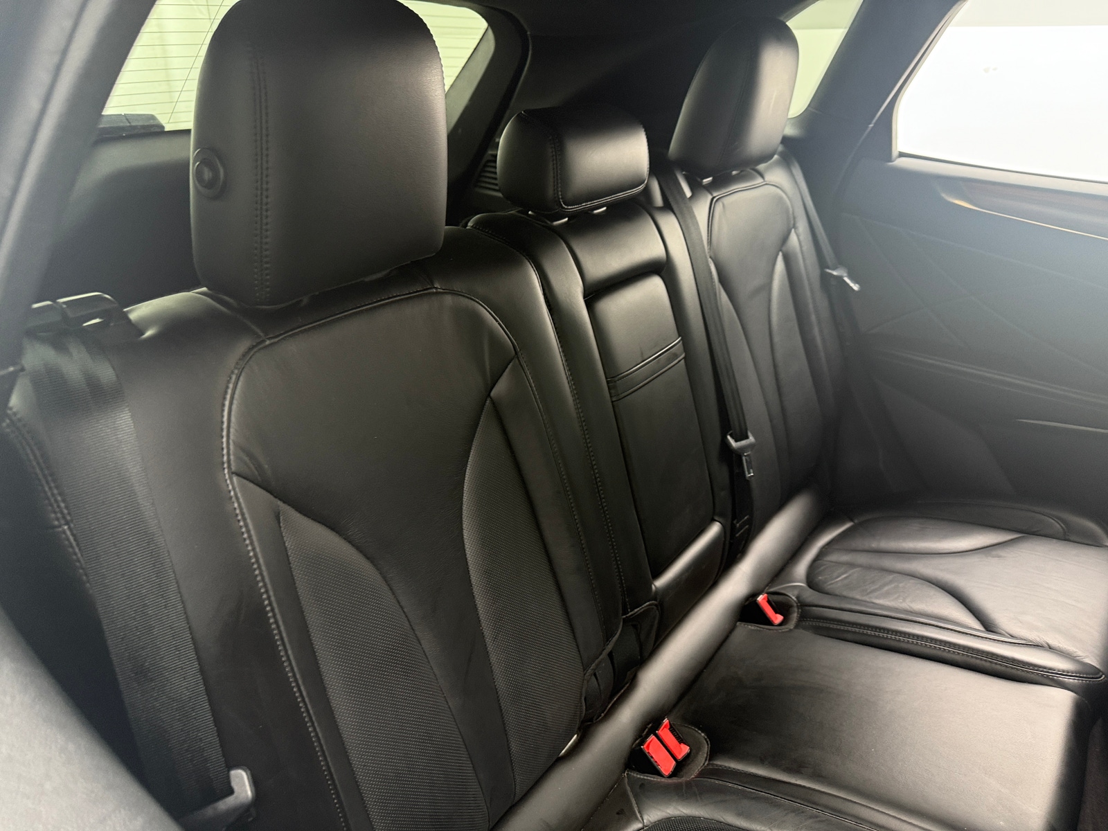 Thumbnail: 2017 Lincoln MKC - 5