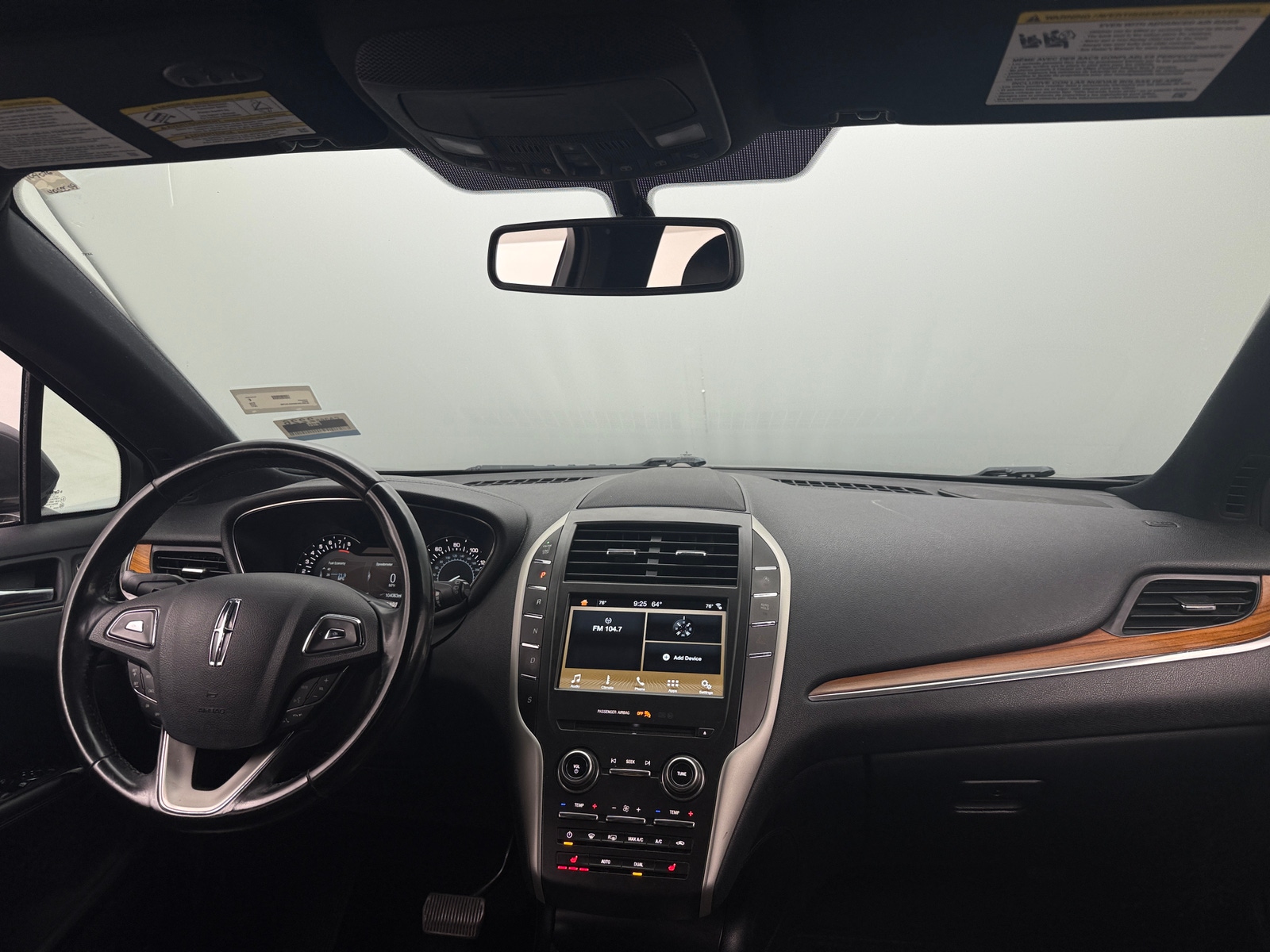 Thumbnail: 2017 Lincoln MKC - 2