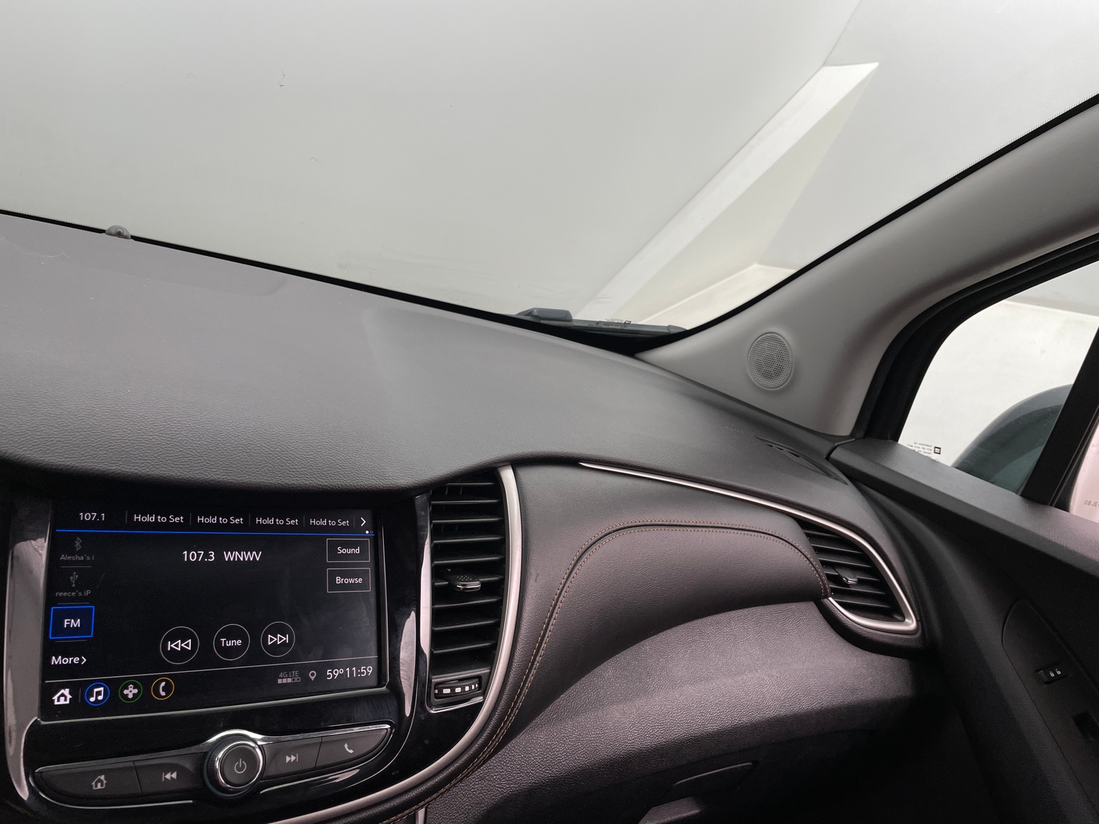 Thumbnail: 2020 Chevrolet Trax - 4