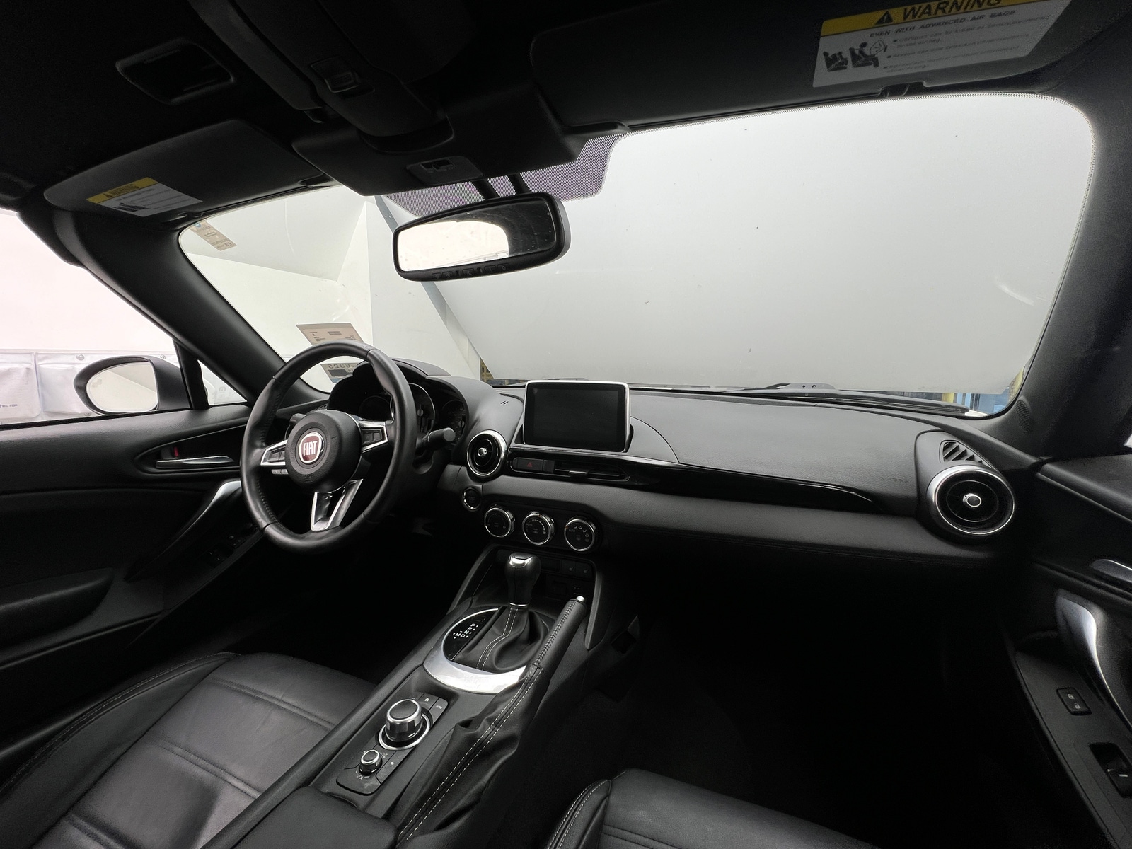 Thumbnail: 2020 Fiat 124 Spider - 2