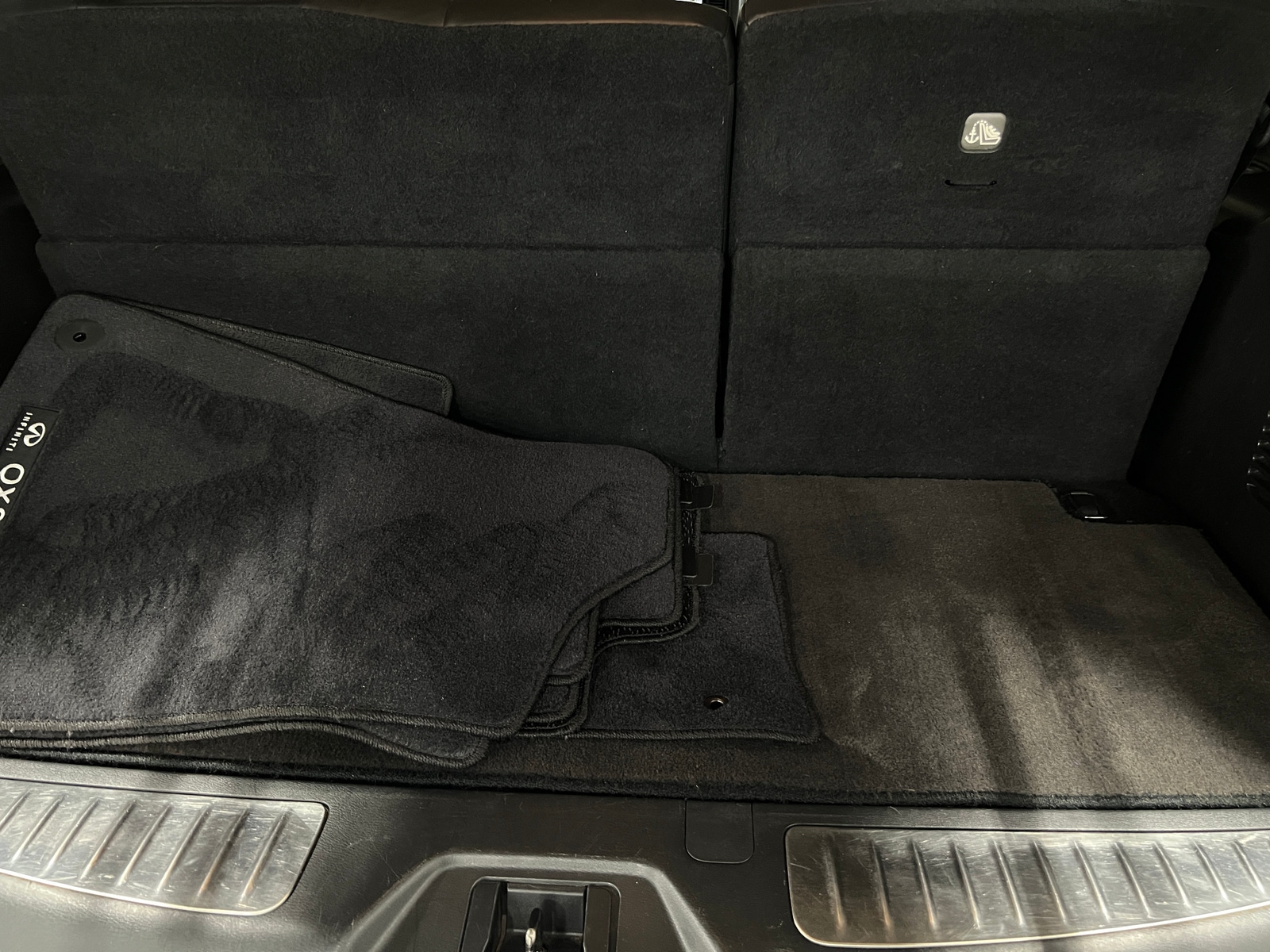 Thumbnail: 2020 INFINITI QX80 - 6