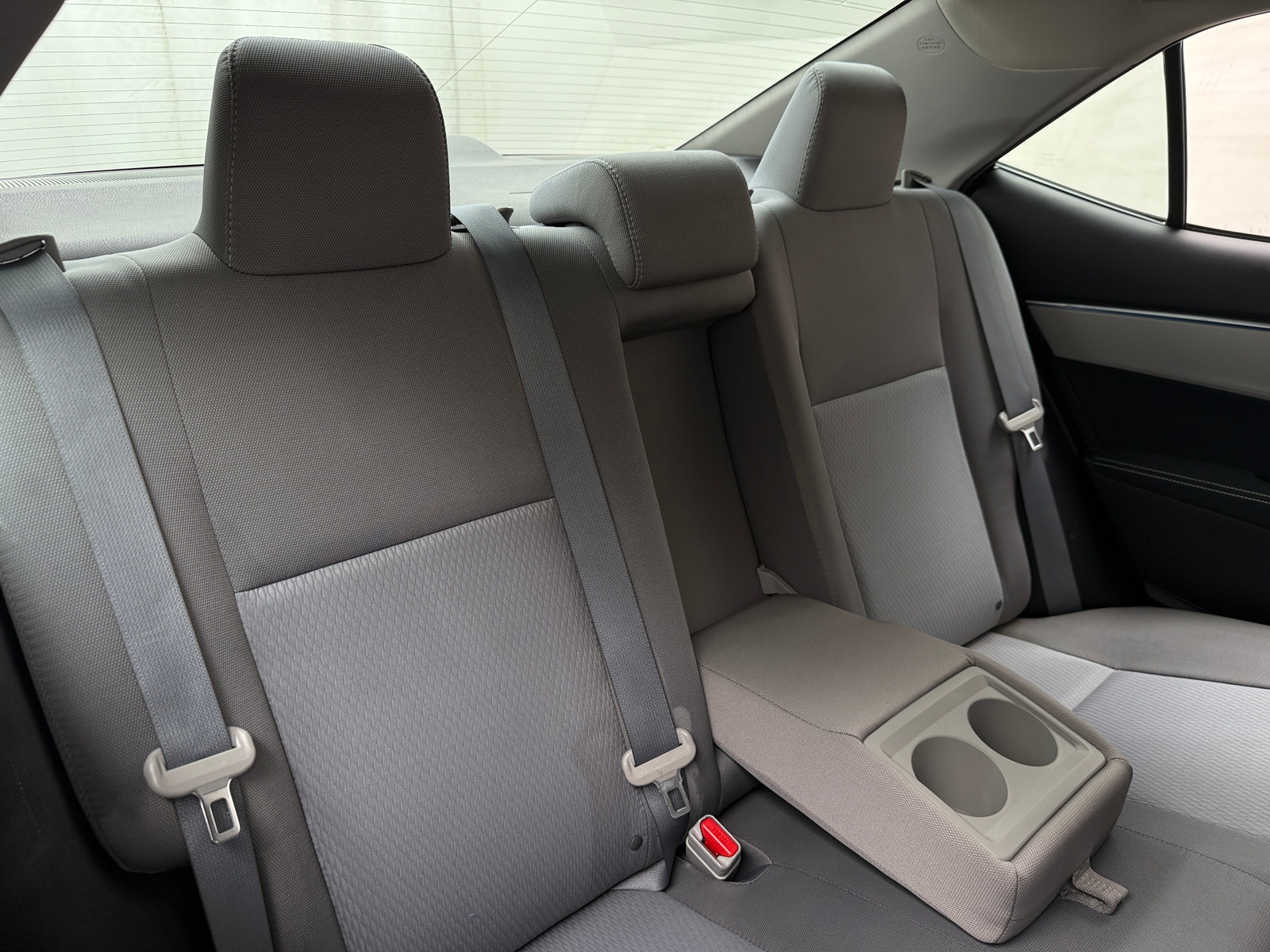 Thumbnail: 2016 Toyota Corolla - 6