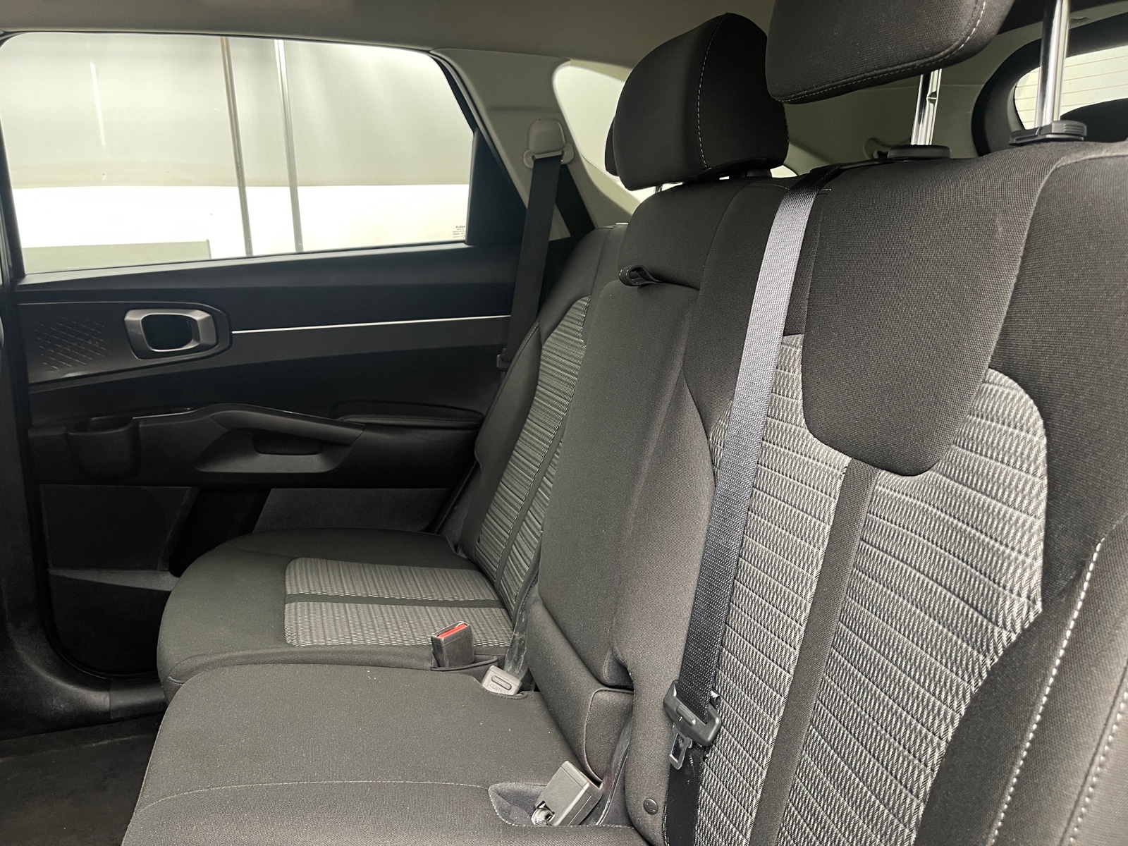 Thumbnail: 2022 Kia Sorento - 6