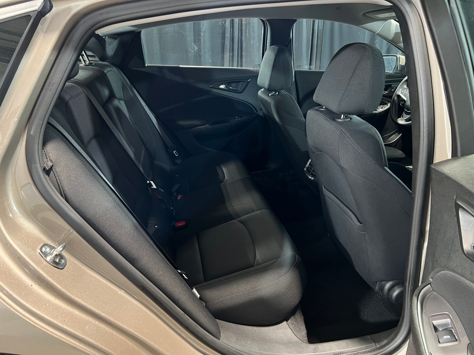 Thumbnail: 2023 Chevrolet Malibu - 6