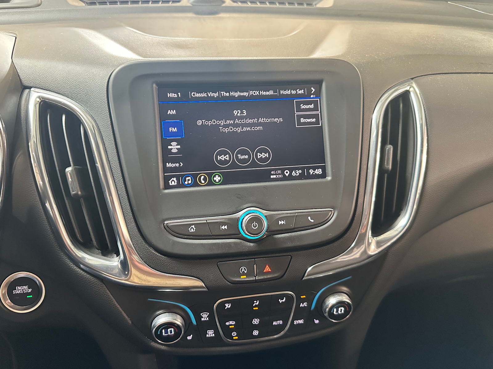 Thumbnail: 2023 Chevrolet Equinox - 4