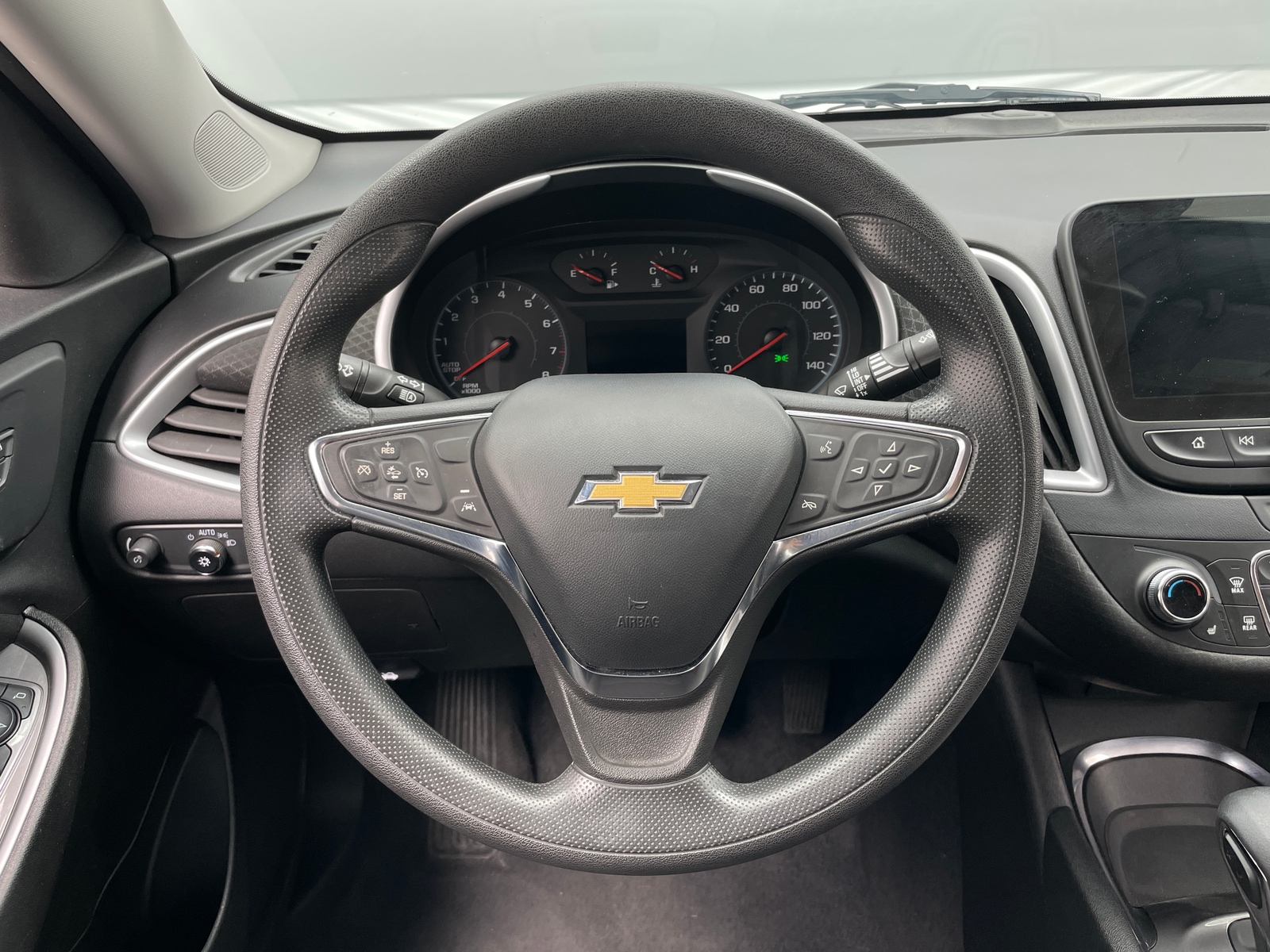 Thumbnail: 2023 Chevrolet Malibu - 5