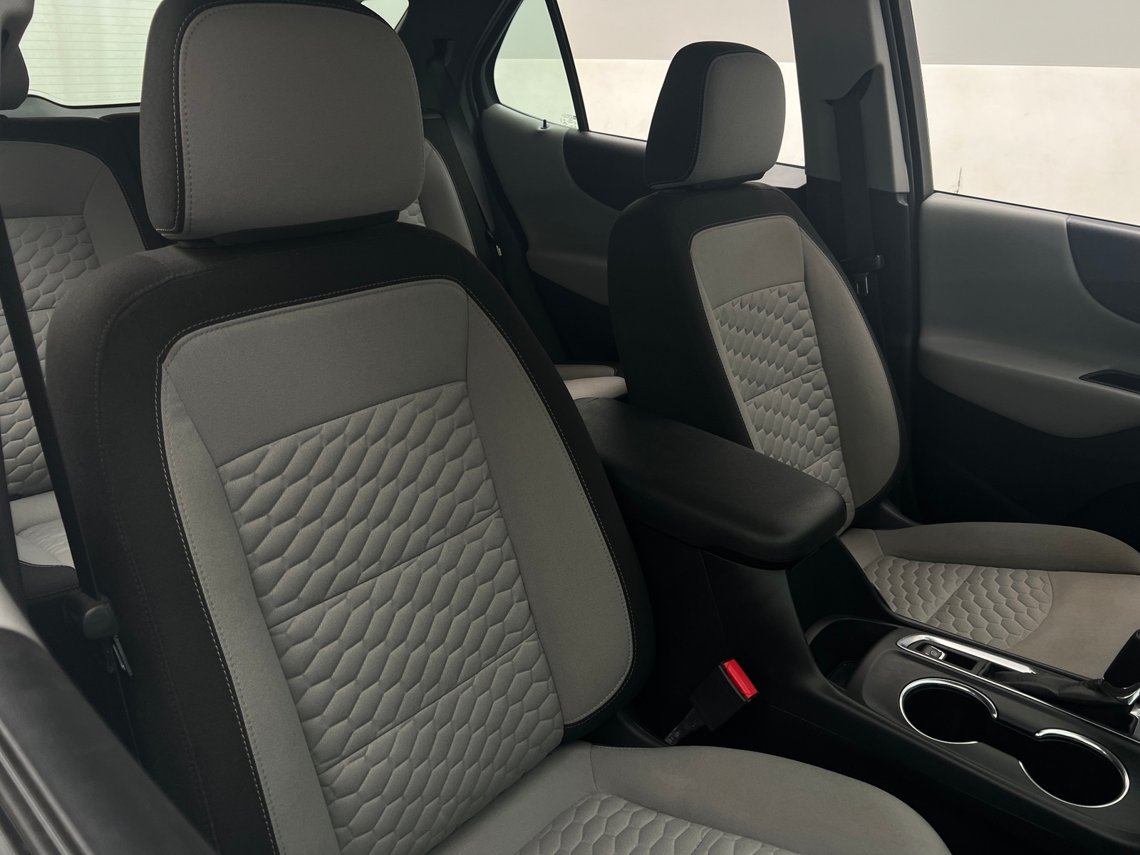 Thumbnail: 2021 Chevrolet Equinox - 2
