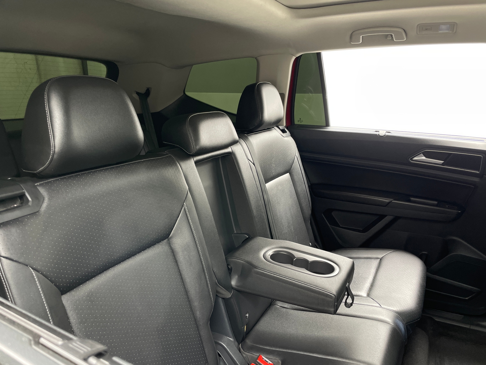Thumbnail: 2018 Volkswagen Atlas - 5