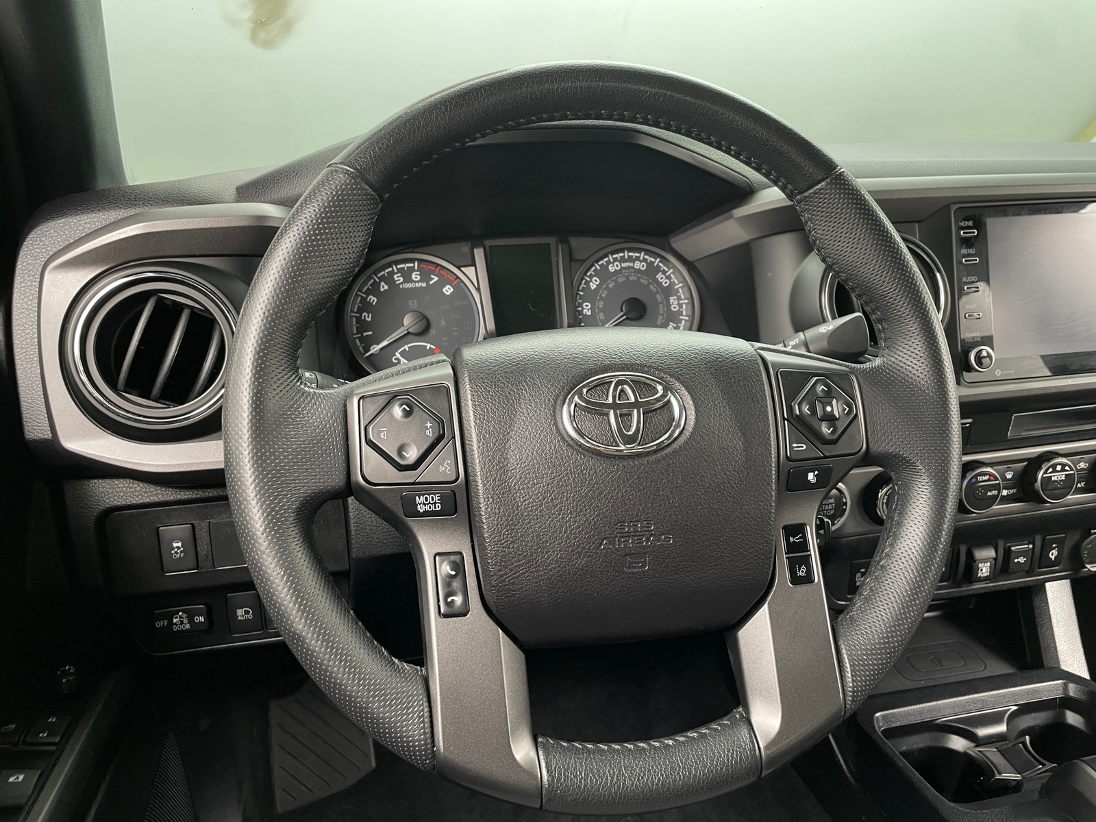 Thumbnail: 2021 Toyota Tacoma - 5