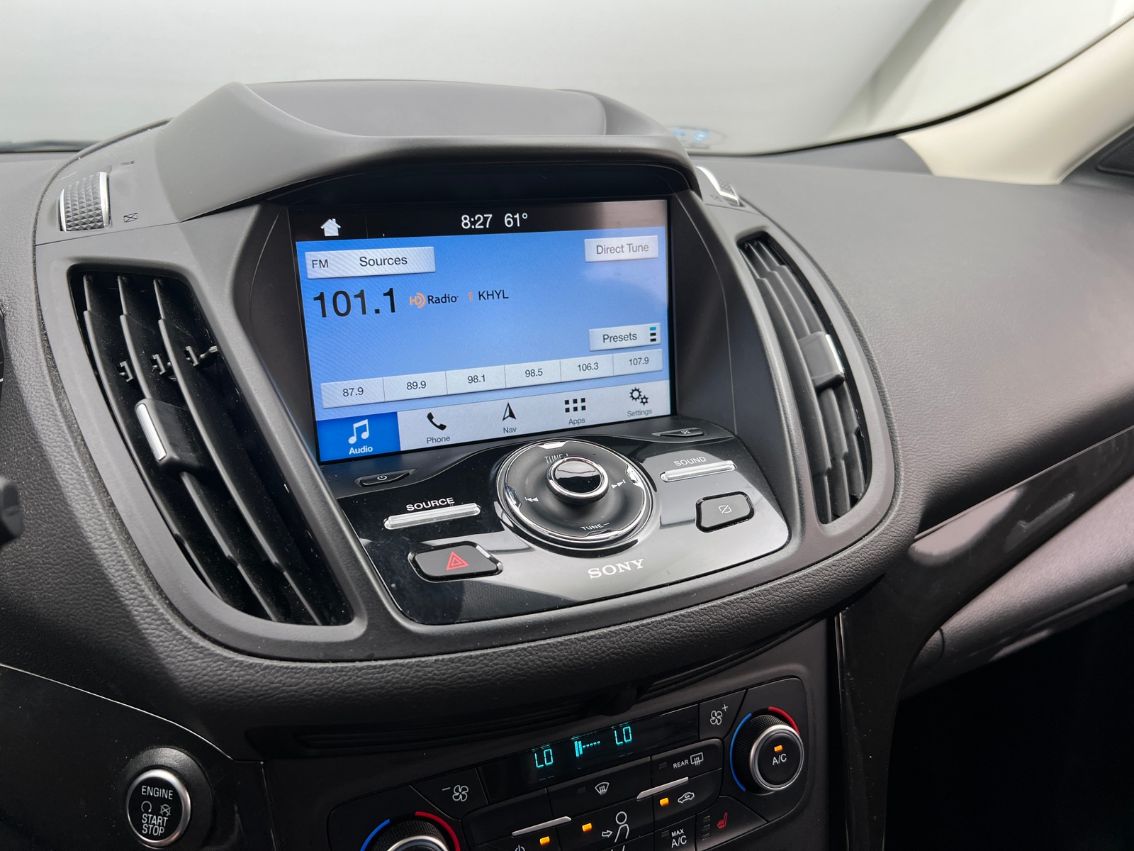 Thumbnail: 2019 Ford Escape - 3