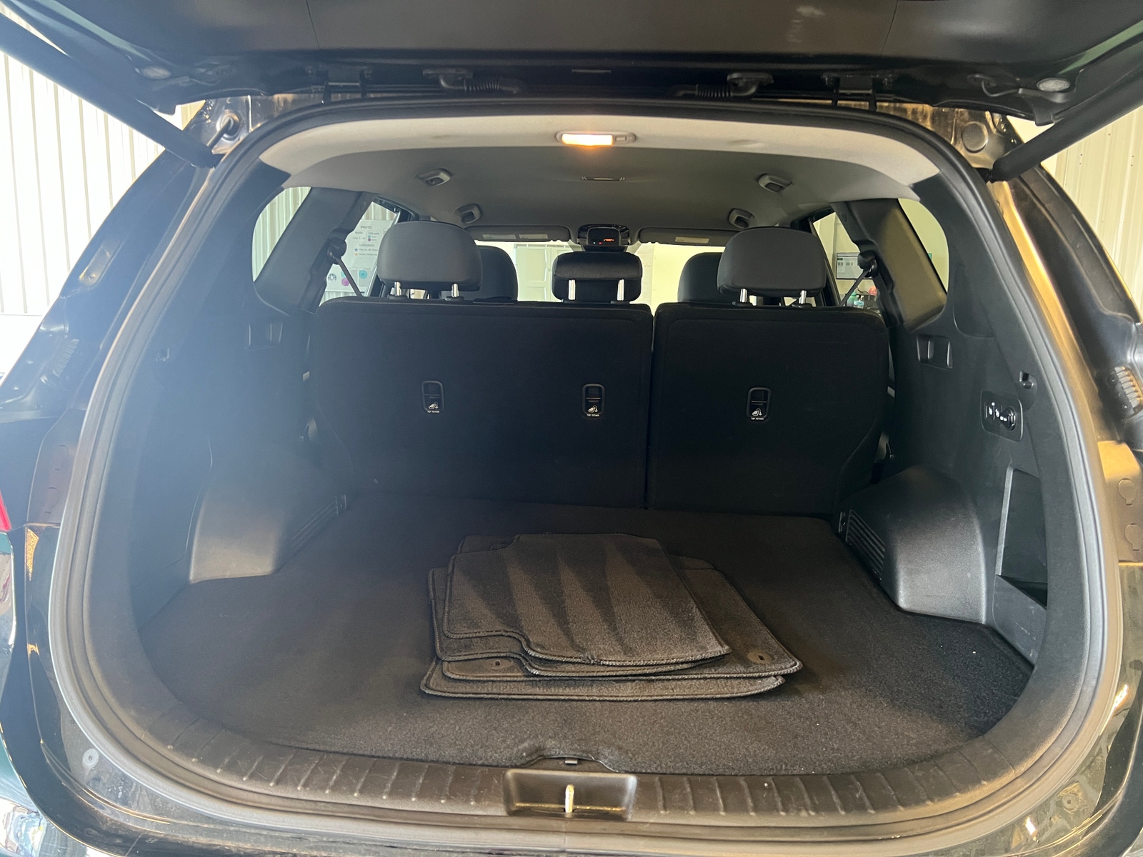 Thumbnail: 2022 Hyundai Santa Fe - 7