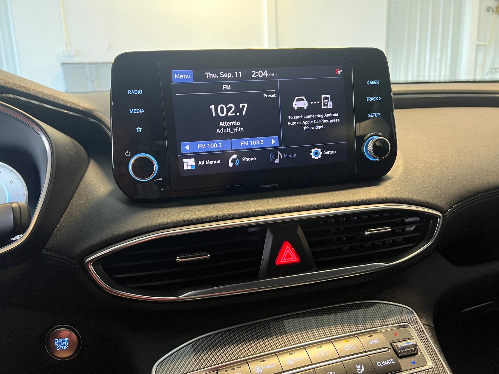 Thumbnail: 2022 Hyundai Santa Fe - 4