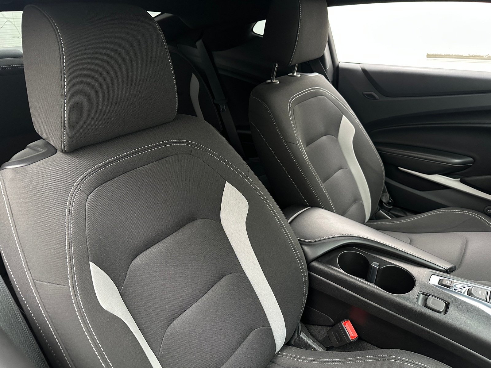 Thumbnail: 2018 Chevrolet Camaro - 2
