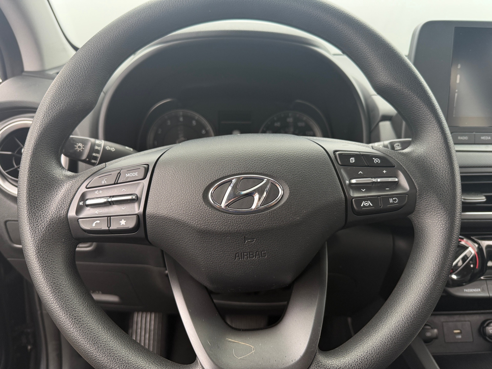 Thumbnail: 2022 Hyundai Kona - 5