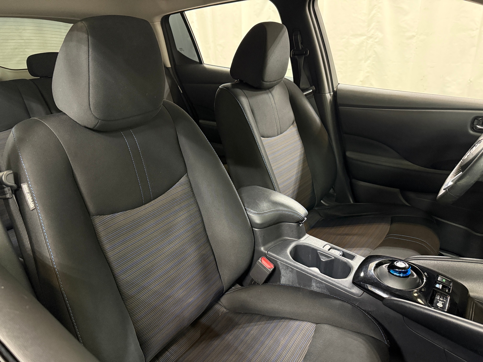 Thumbnail: 2023 Nissan Leaf - 2