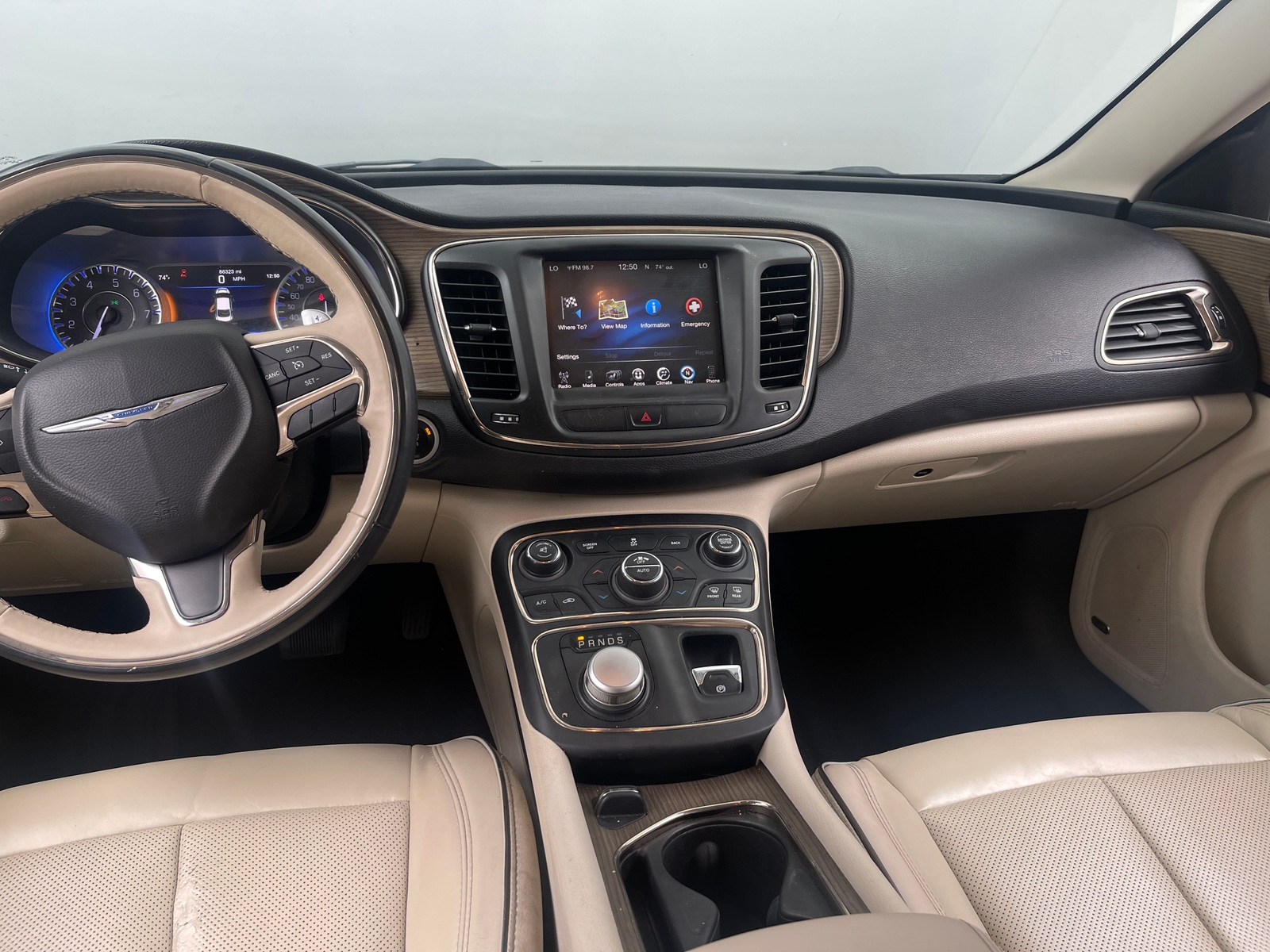 Thumbnail: 2015 Chrysler 200 - 2