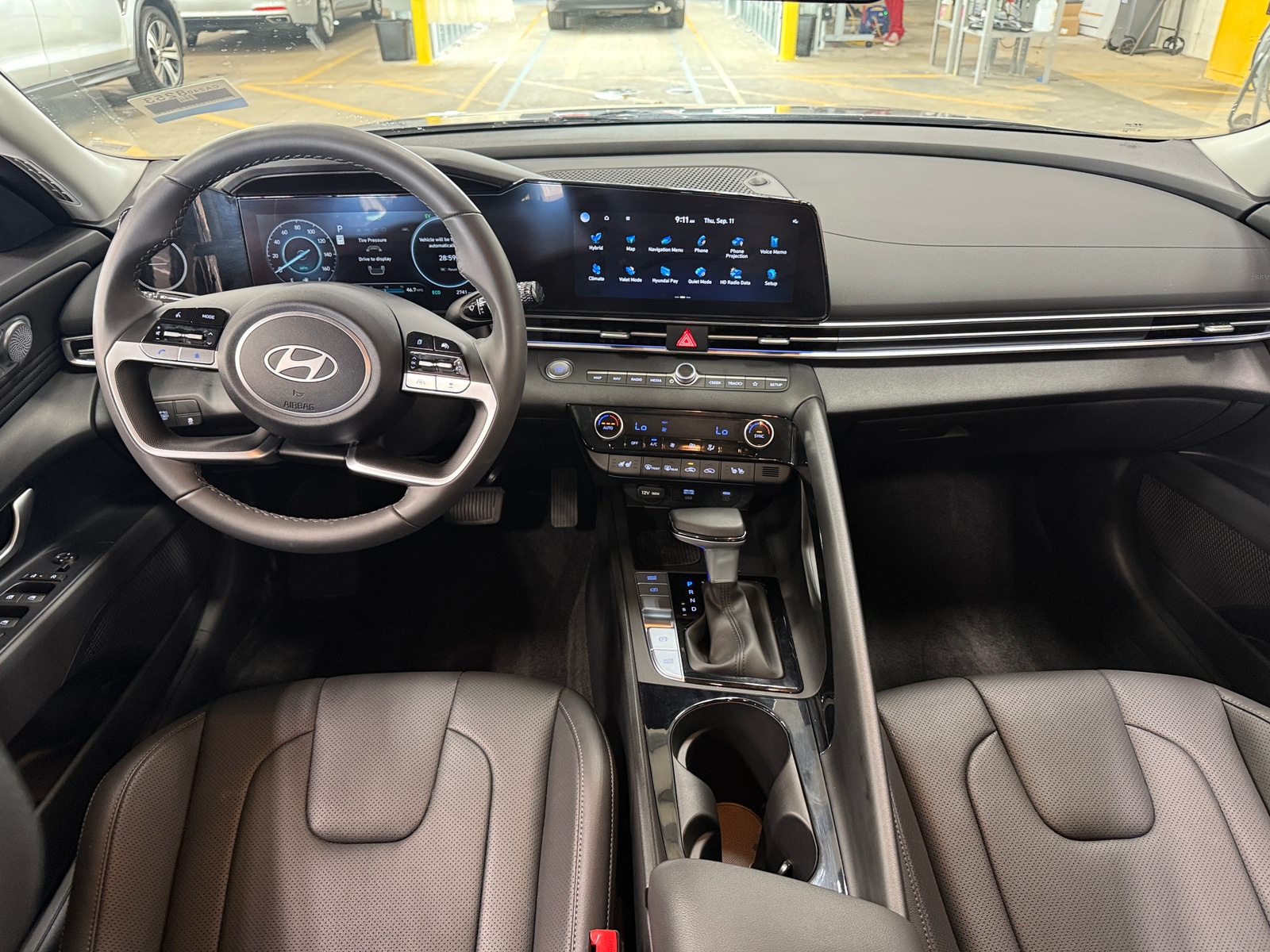 Thumbnail: 2025 Hyundai Elantra - 2