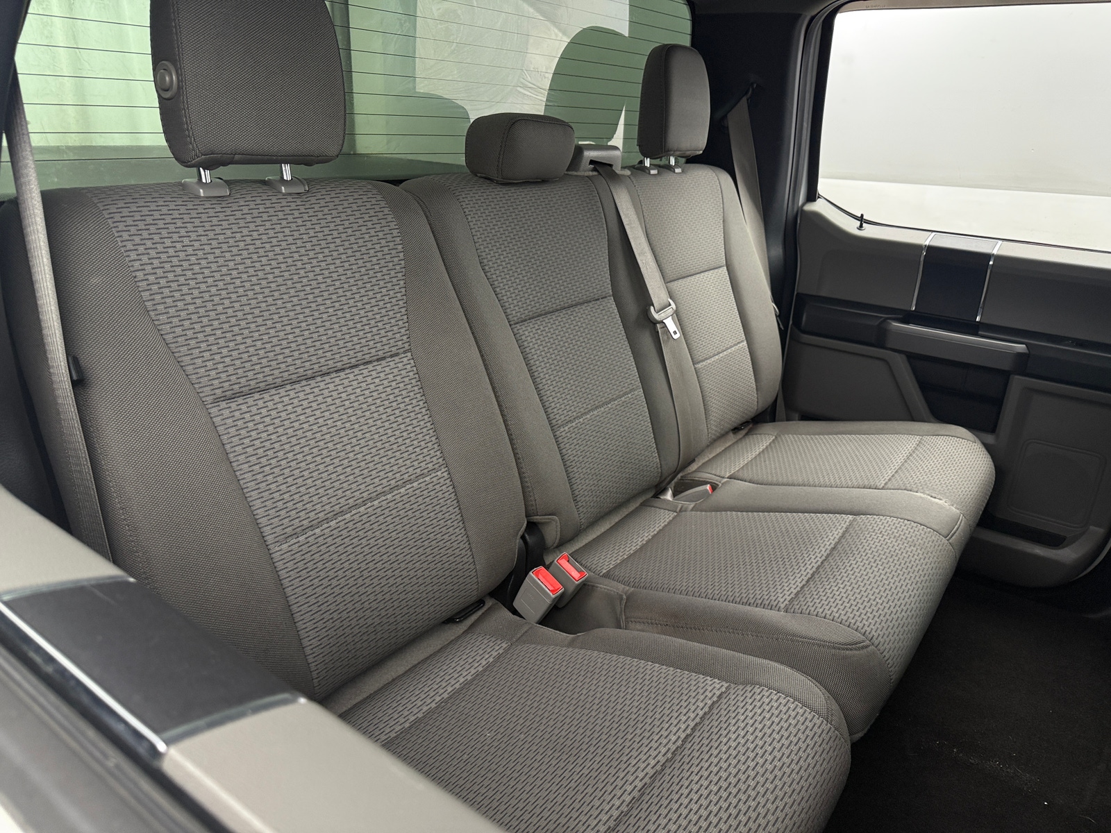 Thumbnail: 2019 Ford Econoline - 6