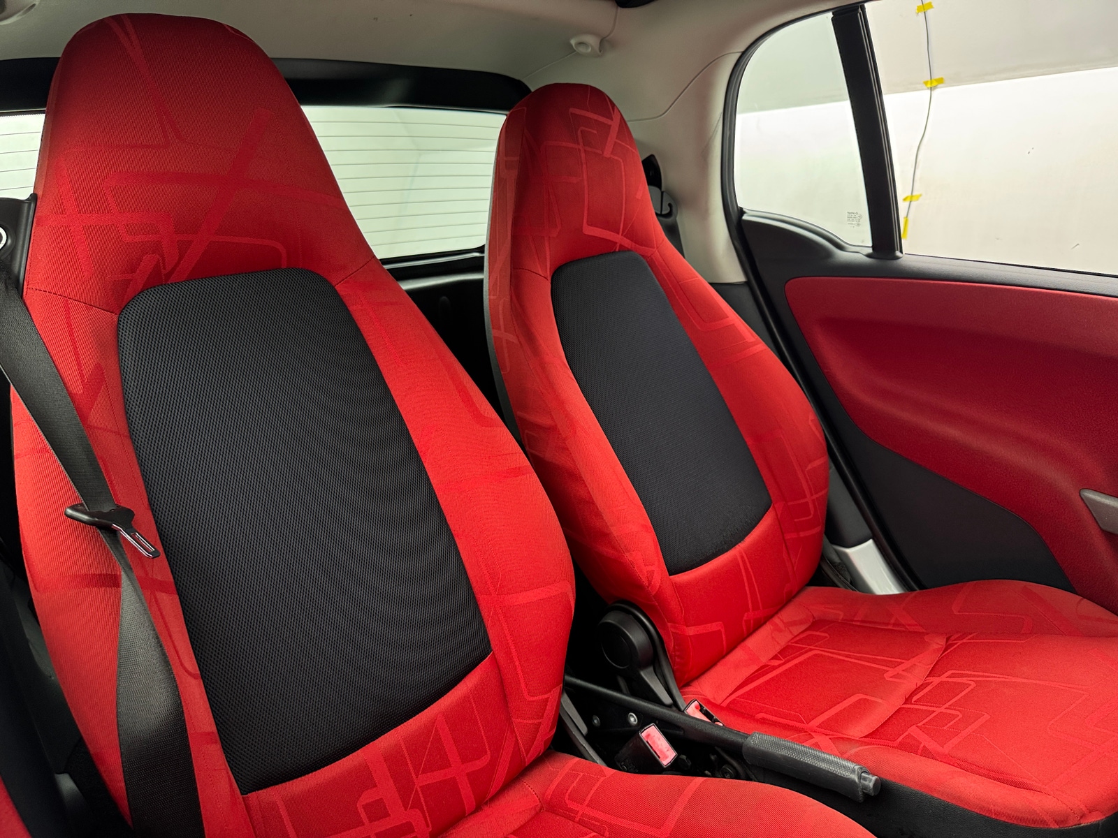 Thumbnail: 2010 smart fortwo - 2