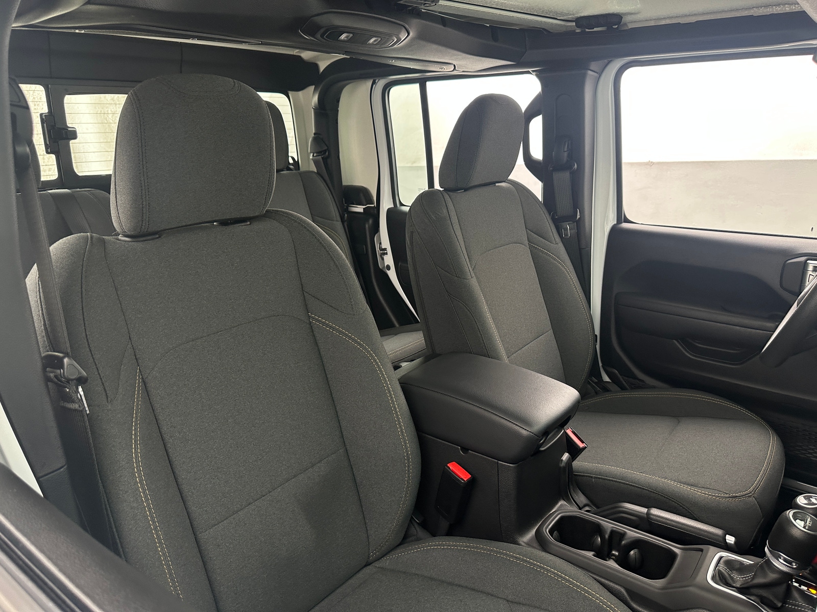 Thumbnail: 2024 Jeep Gladiator - 2
