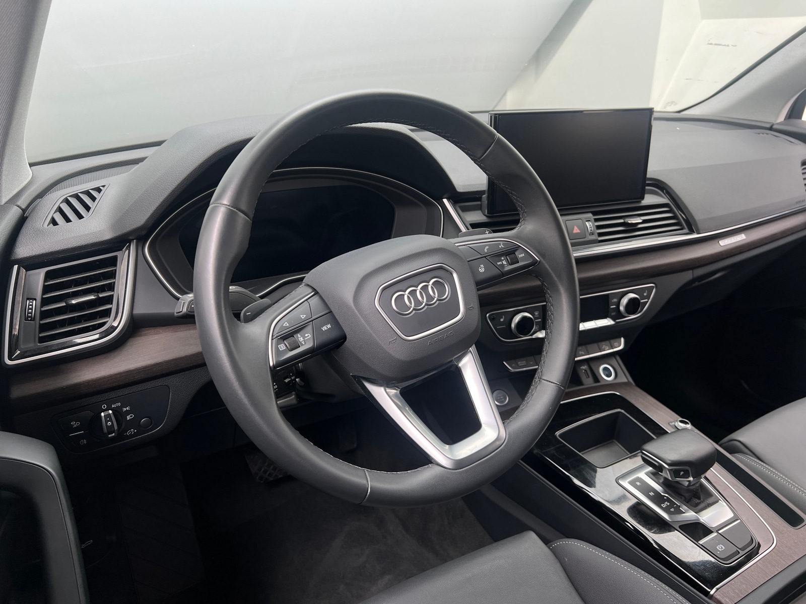 Thumbnail: 2024 Audi Q5 - 4