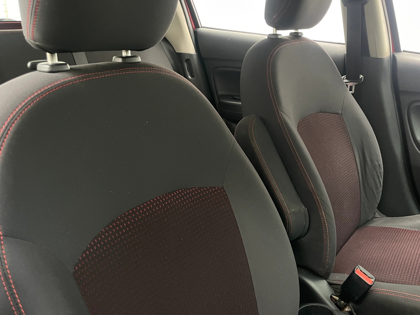 Thumbnail: 2019 Mitsubishi Mirage - 2